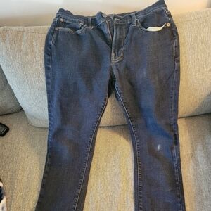 Lucky brand women jeans size 29x30, Athletic straight410
